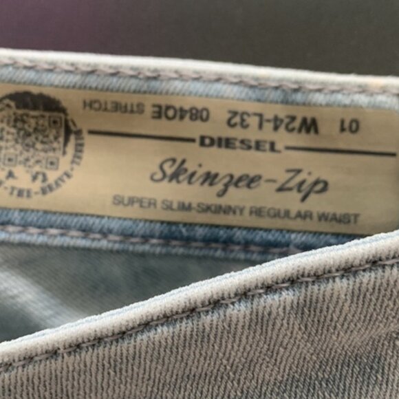BNWT DIESEL SKINZEE ZIP SKINNY JEANS LIGHT WASH SZ 25 - Picture 5 of 10